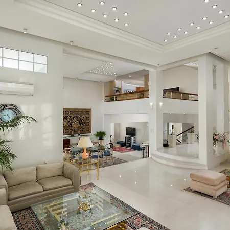 Villa Mansion